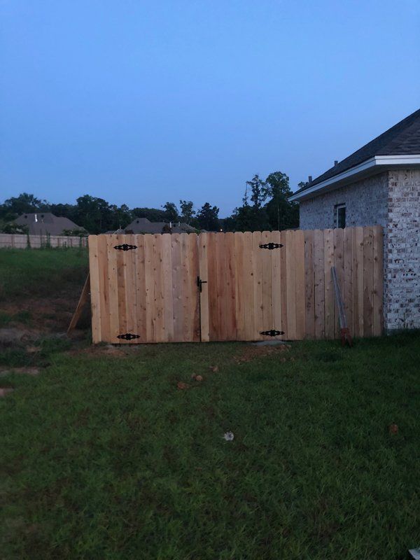 Custom Wood Fencing West Monroe, LA