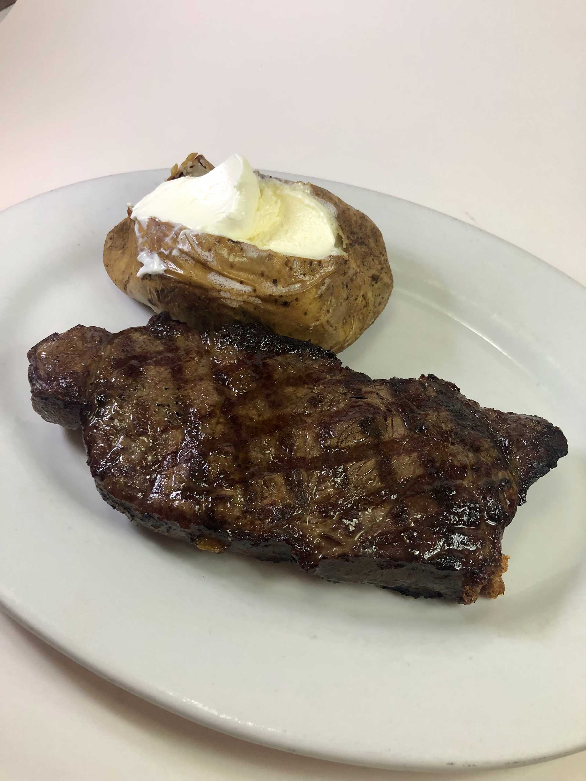 The Pewter Mug North Photo Gallery Naples, FL