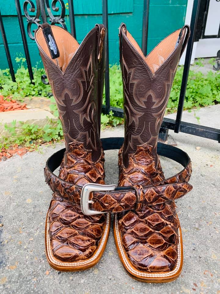 Jesse�s Shoe Repair Belt Photo Gallery South Houston, TX