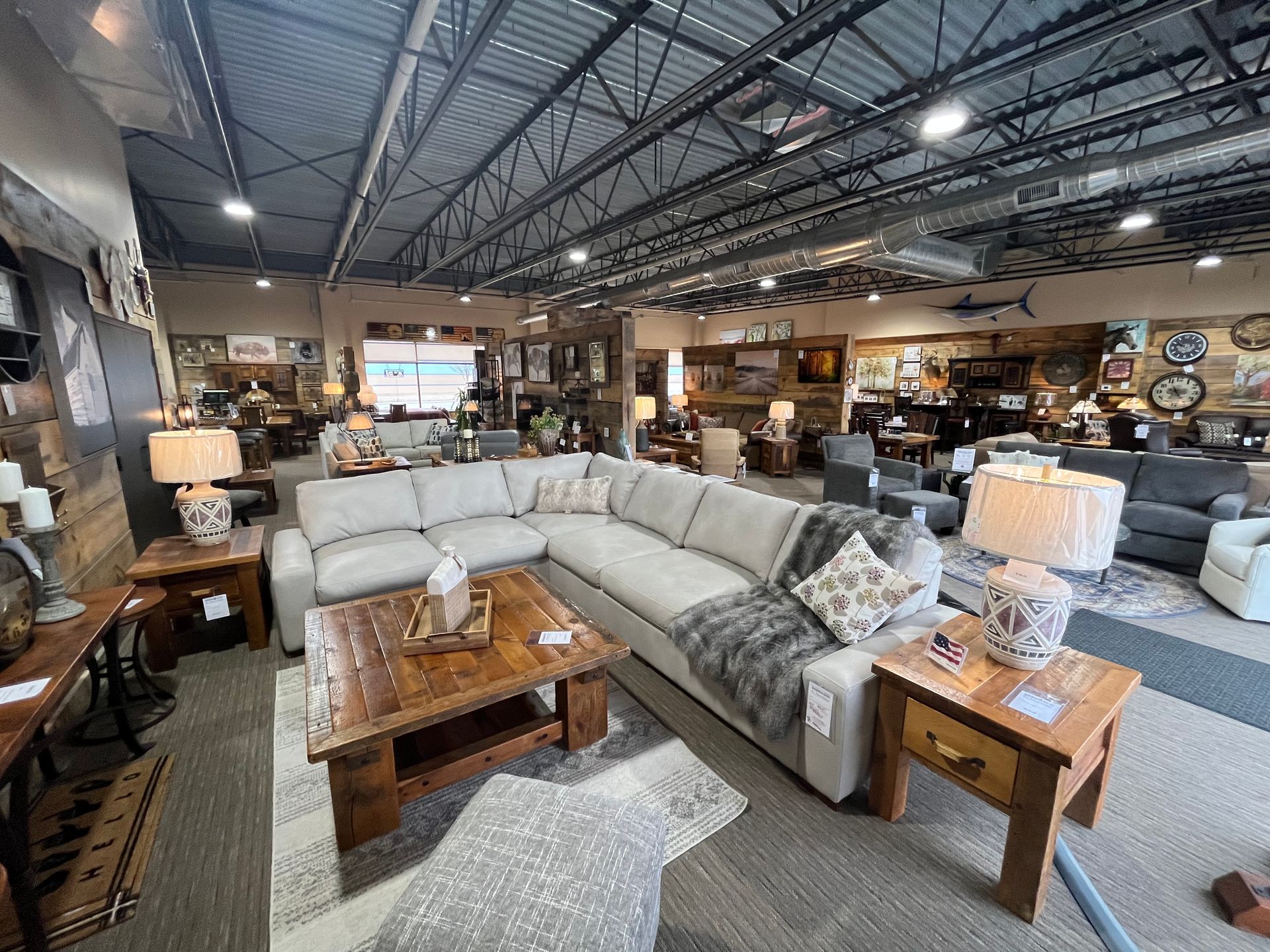 Custom Furniture Lincoln, NE Barnwood & Leather