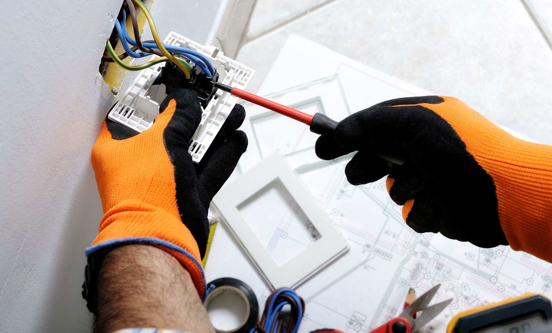 Electrical Service Hengel Electric Heating & Air Aberdeen SD