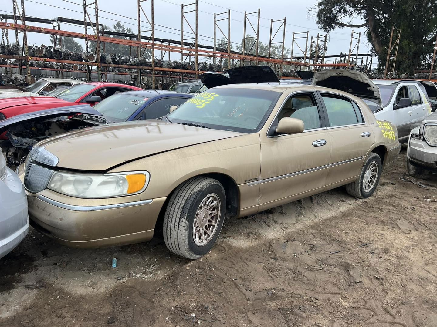 Gallery Timo's Auto Wrecking