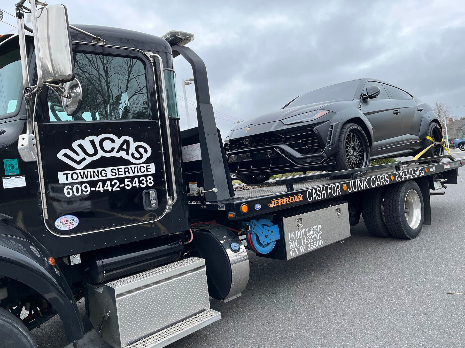 Gallery | Lucas Towing Service | Atlantic County, NJ