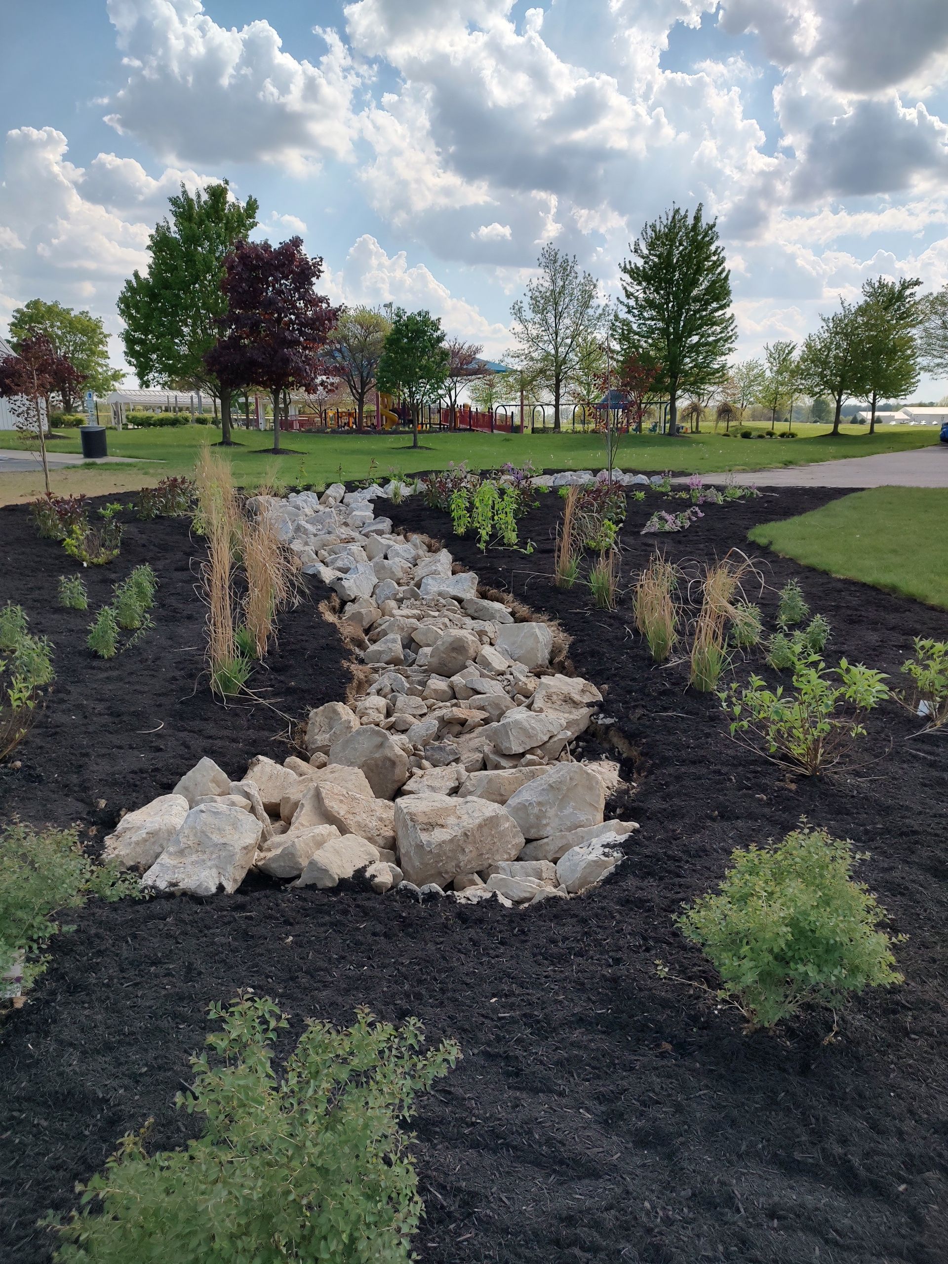 Gallery | Kurtz Bros. Mulch & Soils | Westerville, OH