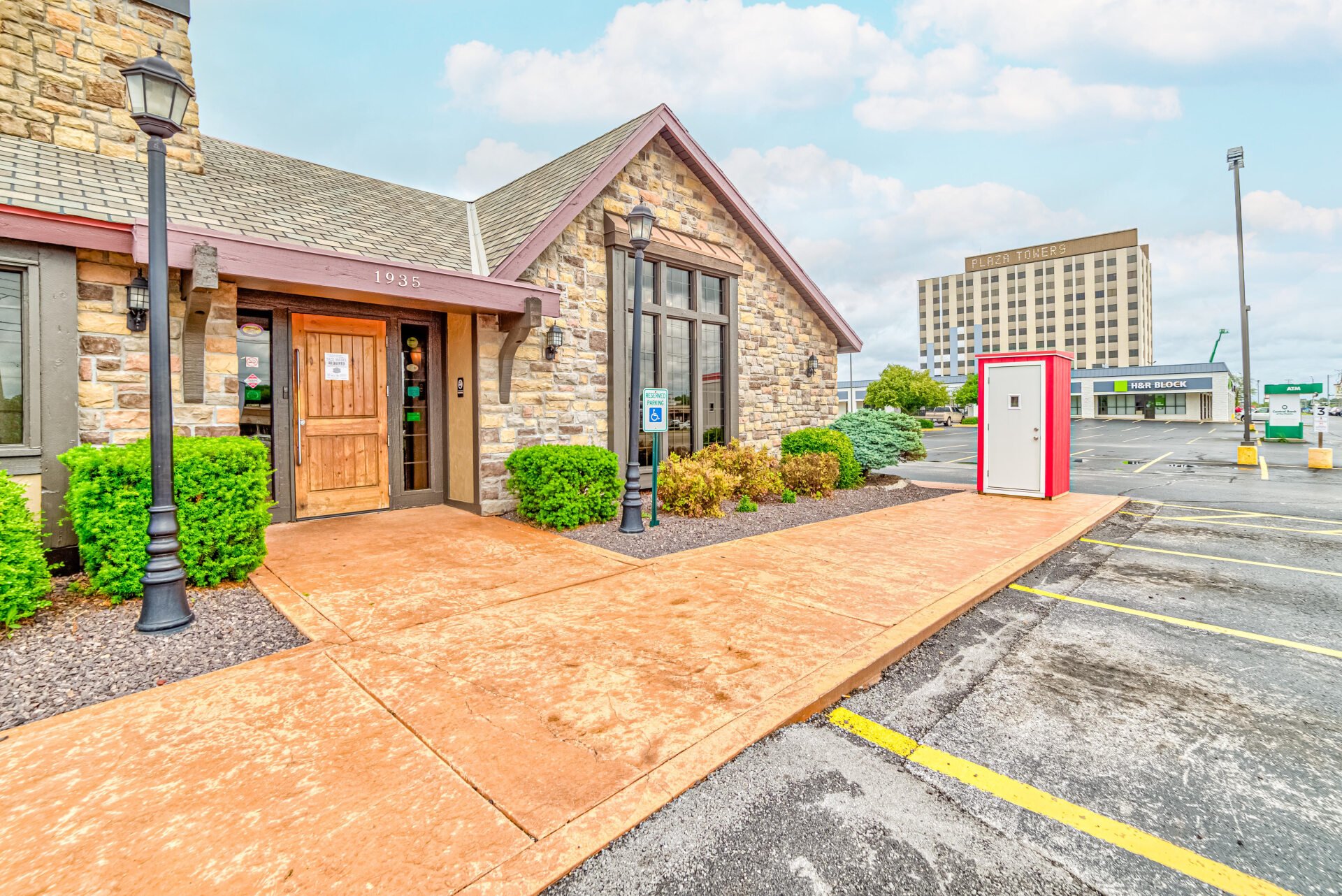 Jimm's Steakhouse & Pub Rental Springfield Property LLC