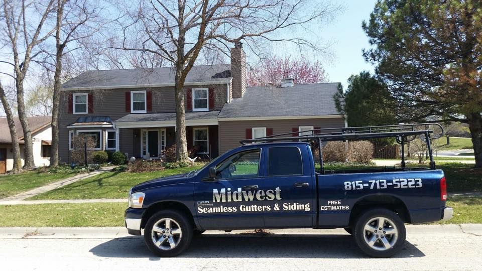 Gallery Midwest Seamless Gutters and Siding