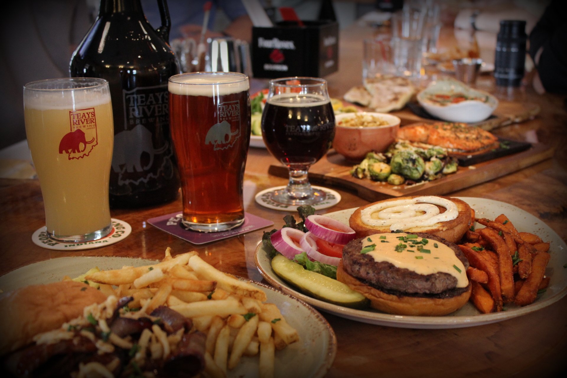 Teays River Brewing & Public House Brewery & Restaurant Lafayette, IN