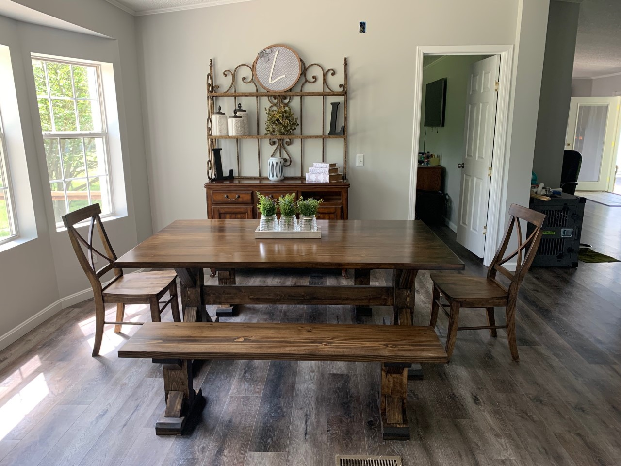 Flooring Store Evansville, IN Benny's Flooring