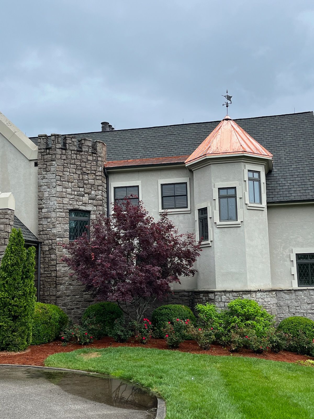 Roofers Pinpoint Roofing LLC Knoxville, TN