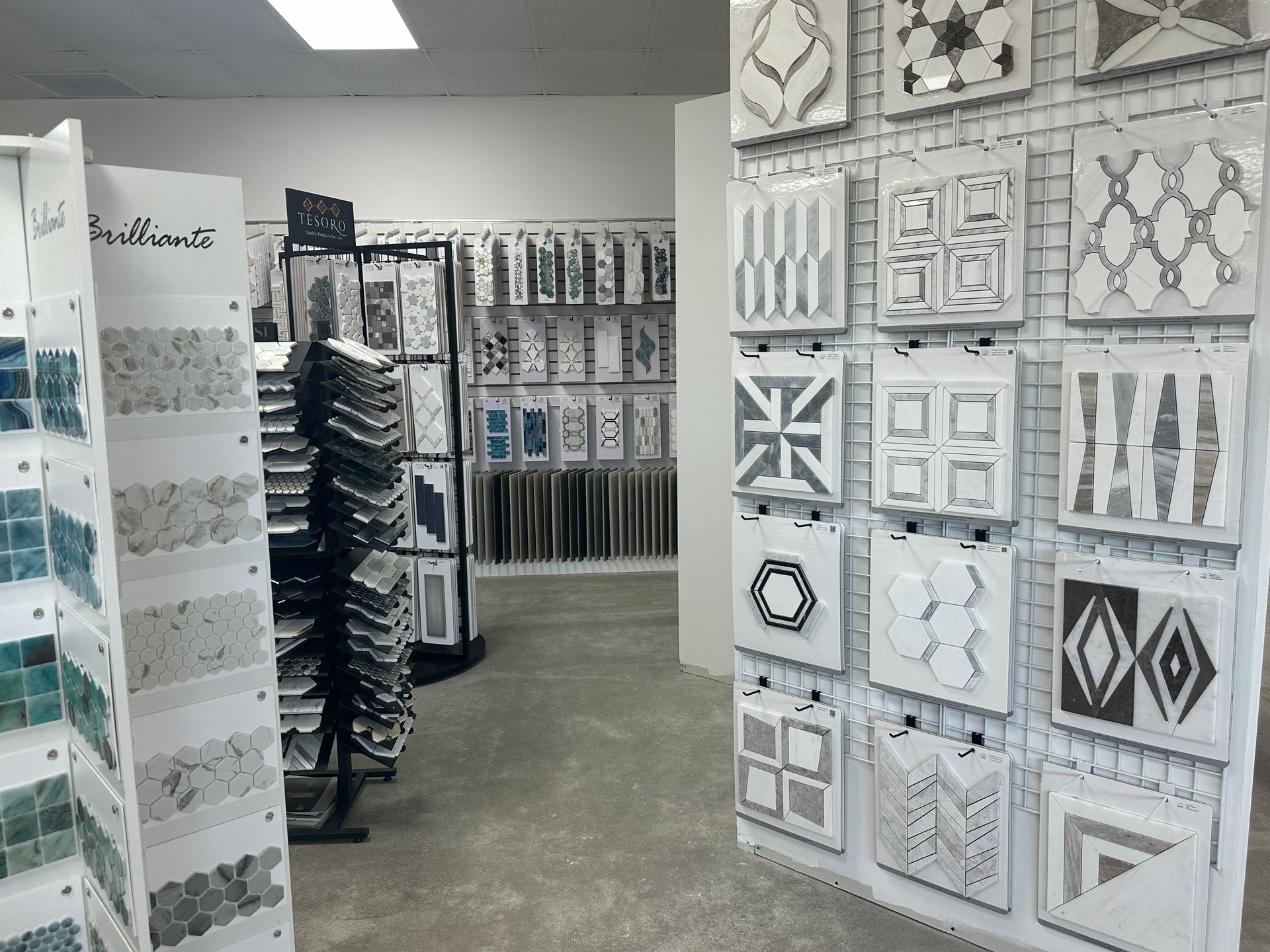 Pool Tile Bradenton, FL