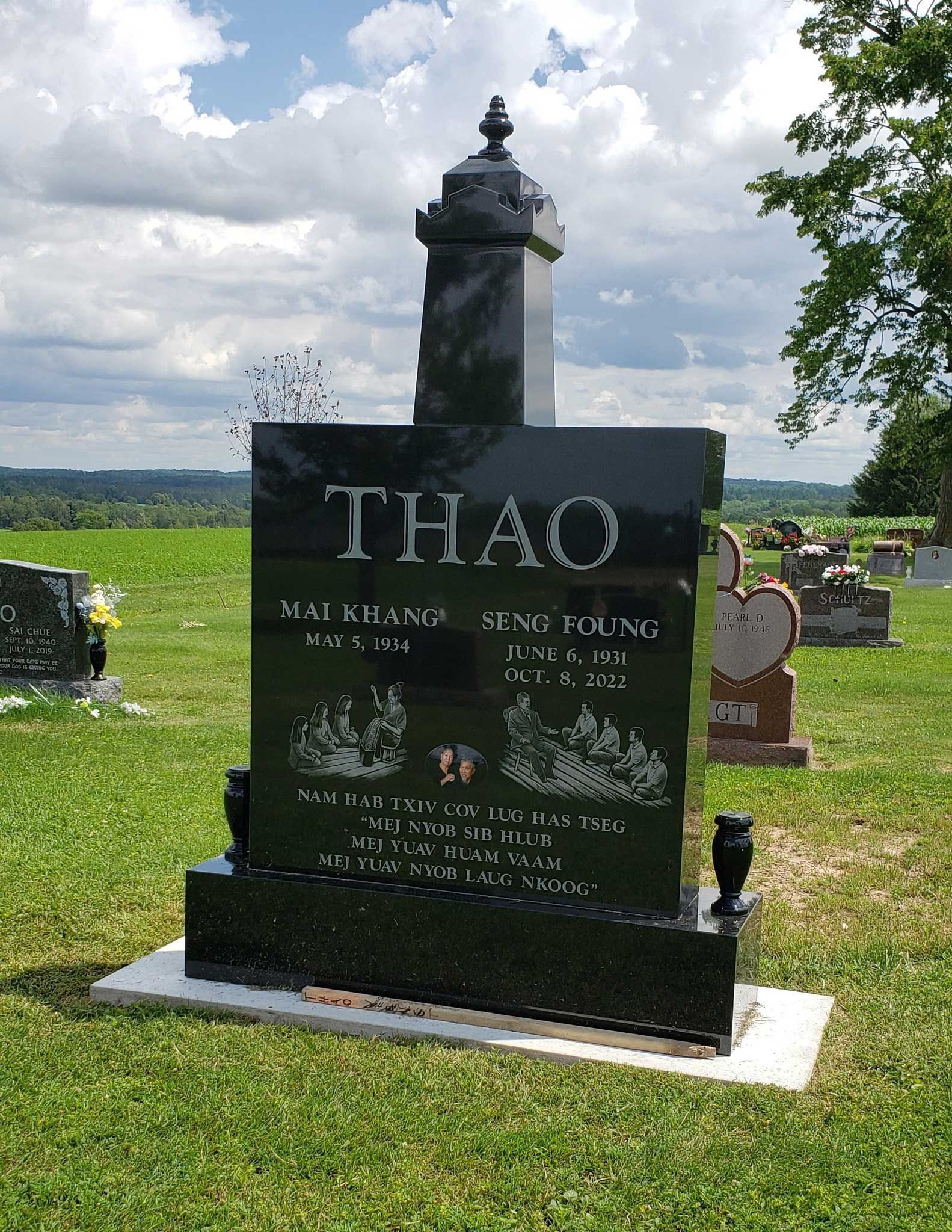 Hmong Memorials | Northeastern WI
