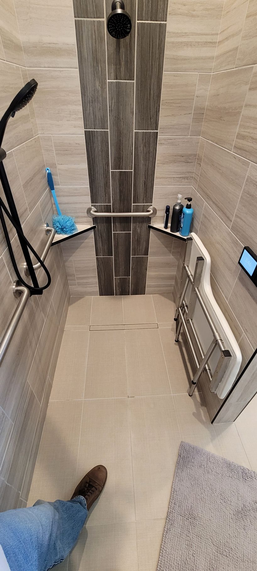 Walk In Shower Ad Walk In Tubs | Walk In Showers | Accessibility Products | Idaho Falls, ID