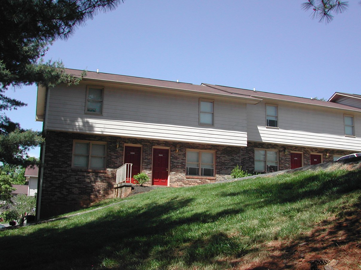 Carlton Square Apartments Townhome Rentals Knoxville, TN