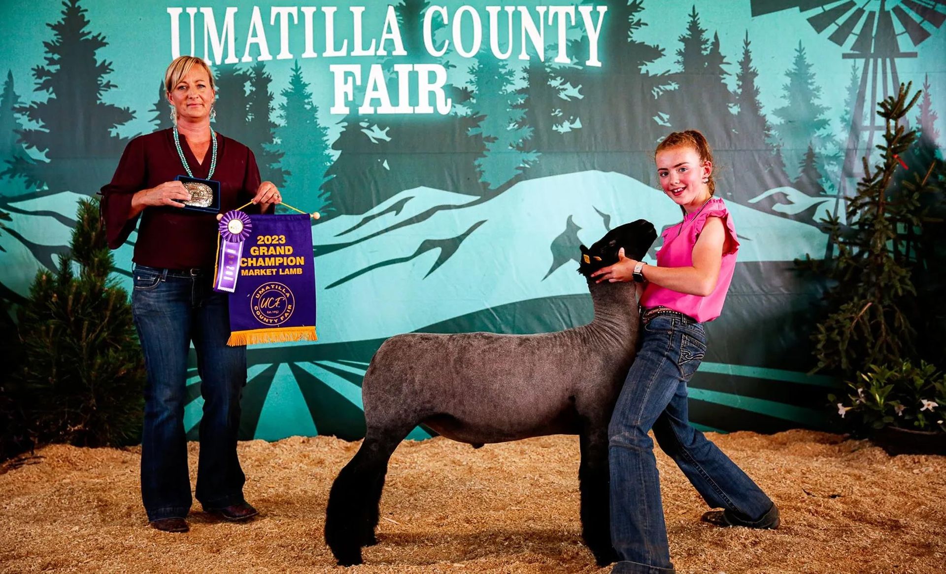 Umatilla County Fair Youth Livestock Auction Hermiston, OR