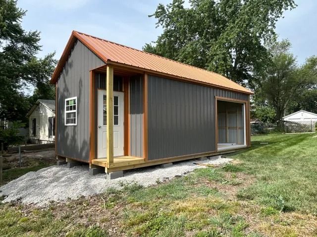 Cabins and Tiny Homes Grandview | Kansas City | Midwest Mini Barns
