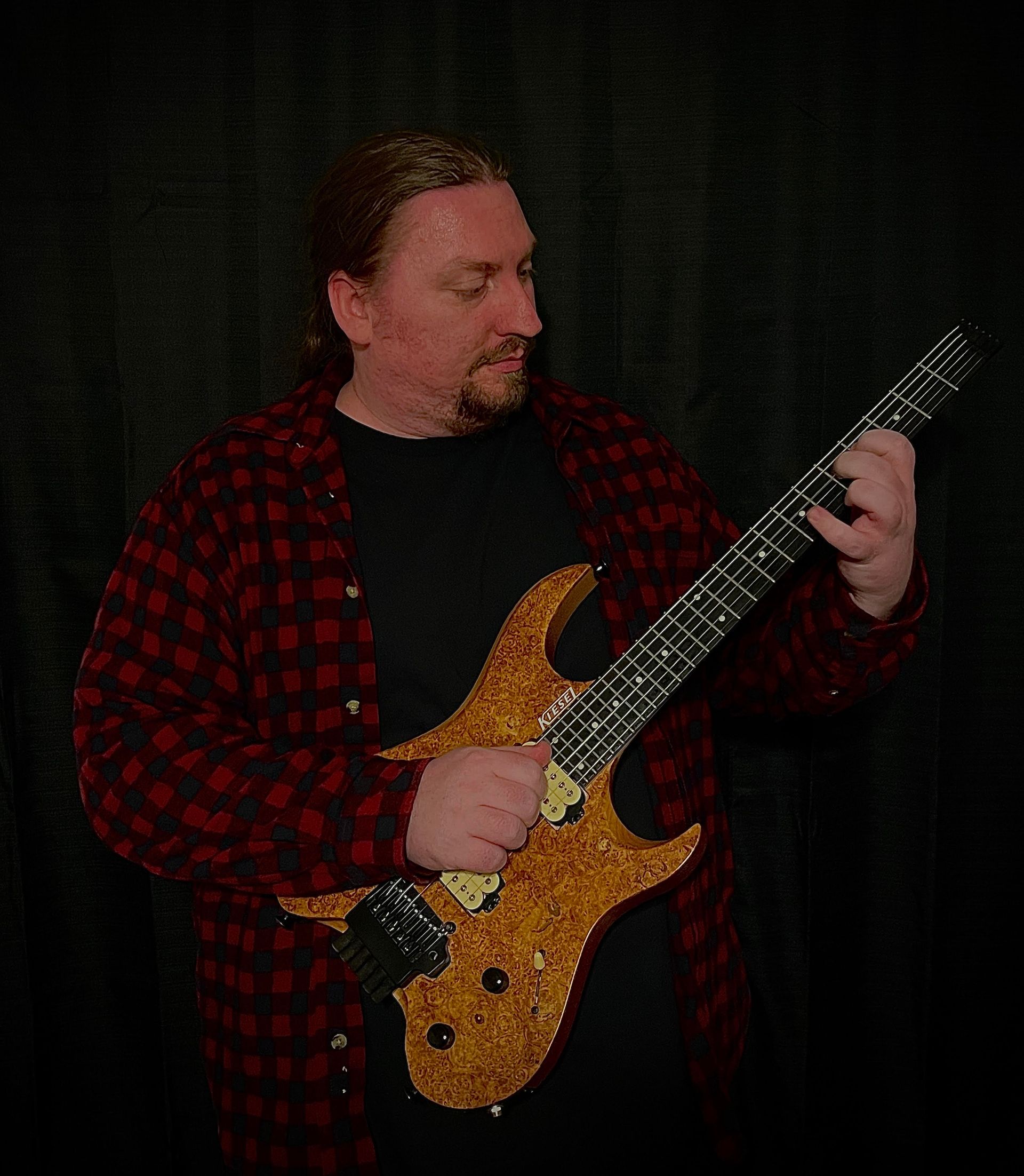 Acoustic and Electric Guitar Lessons Phoenix, AZ