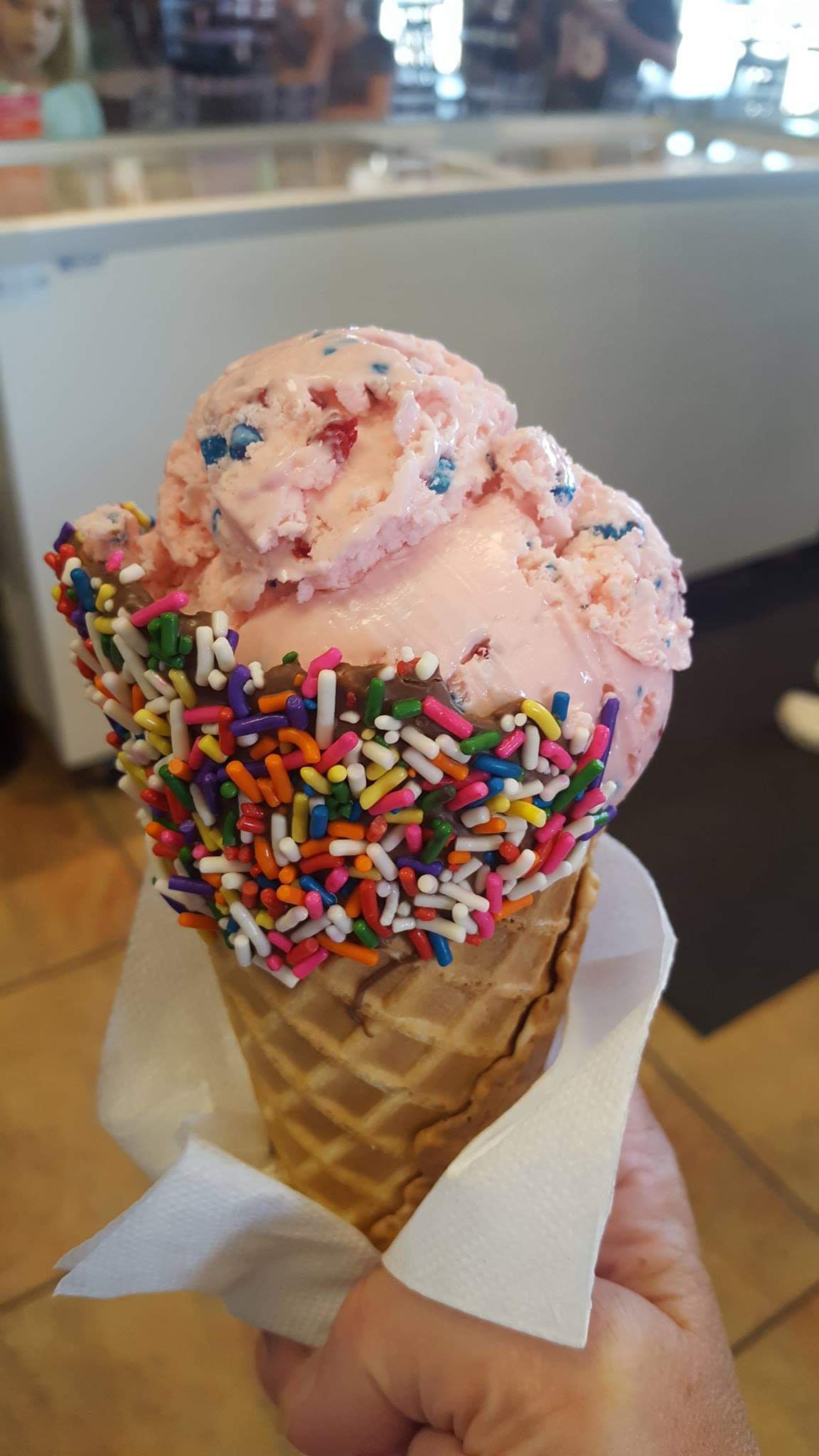 Scoop Du Jour Ice Cream Shop Desserts Chatham, IL