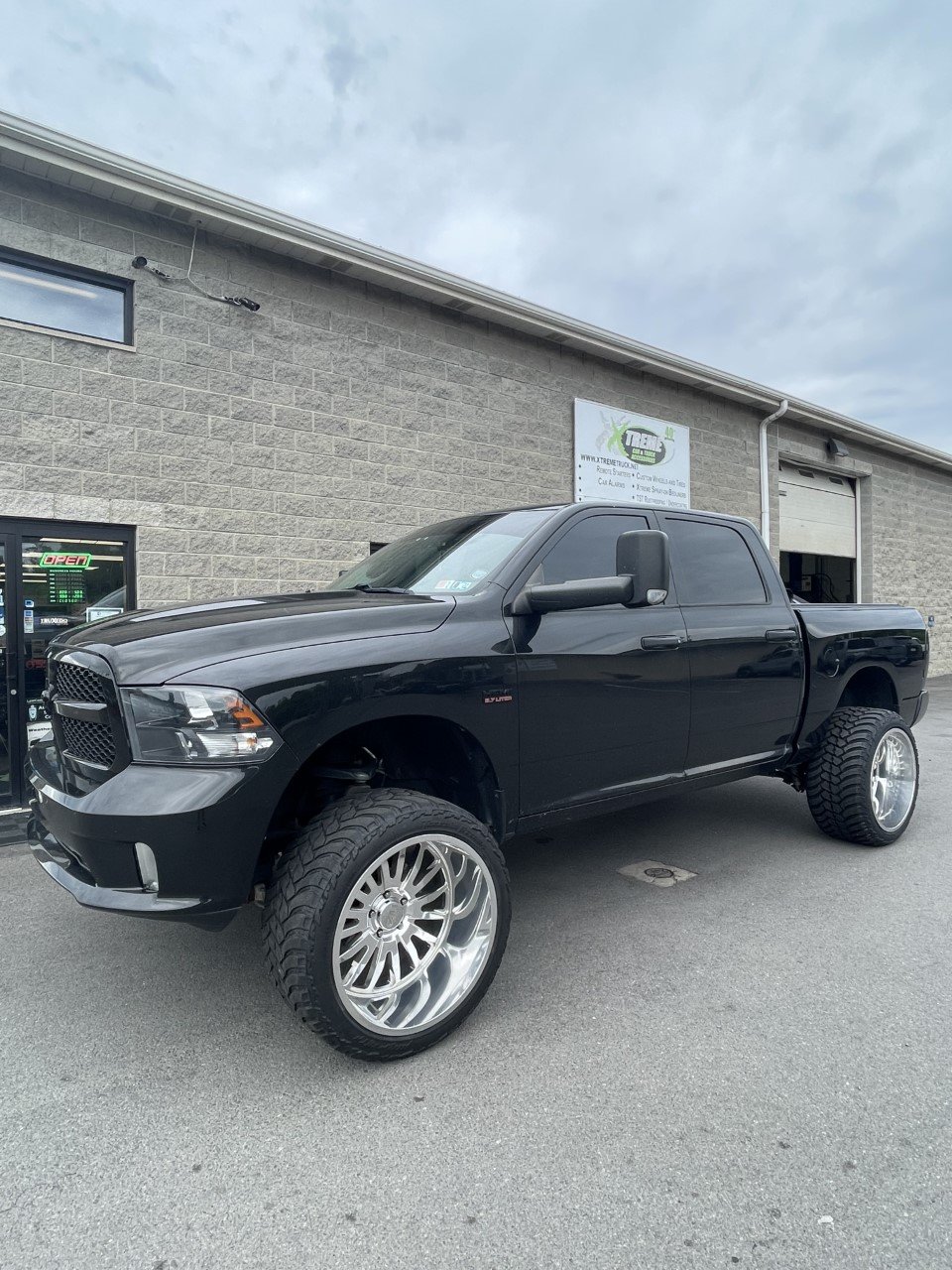 Lift Kits Xtreme Car & Truck Accessories Bridgeville PA