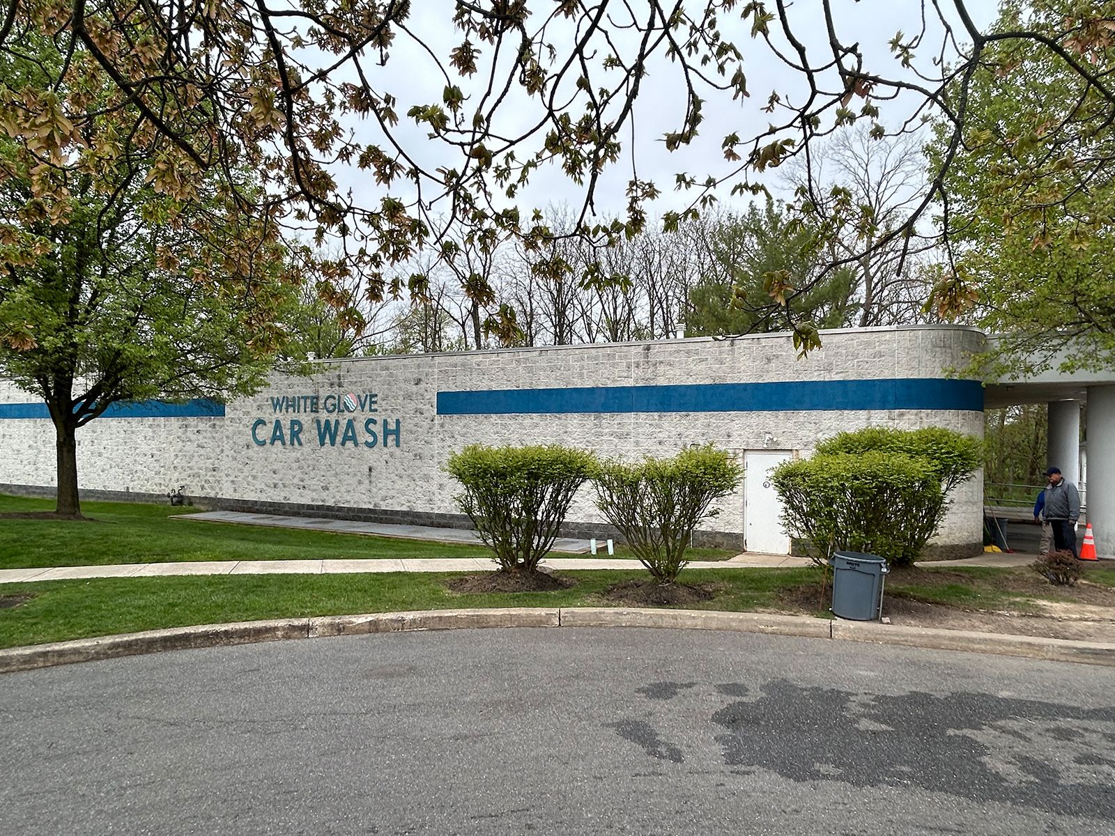 Auto Car Wash Exton, PA White Glove Car Wash & Detail