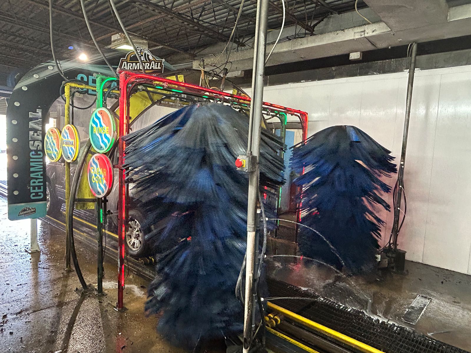 Auto Car Wash Exton, PA White Glove Car Wash & Detail