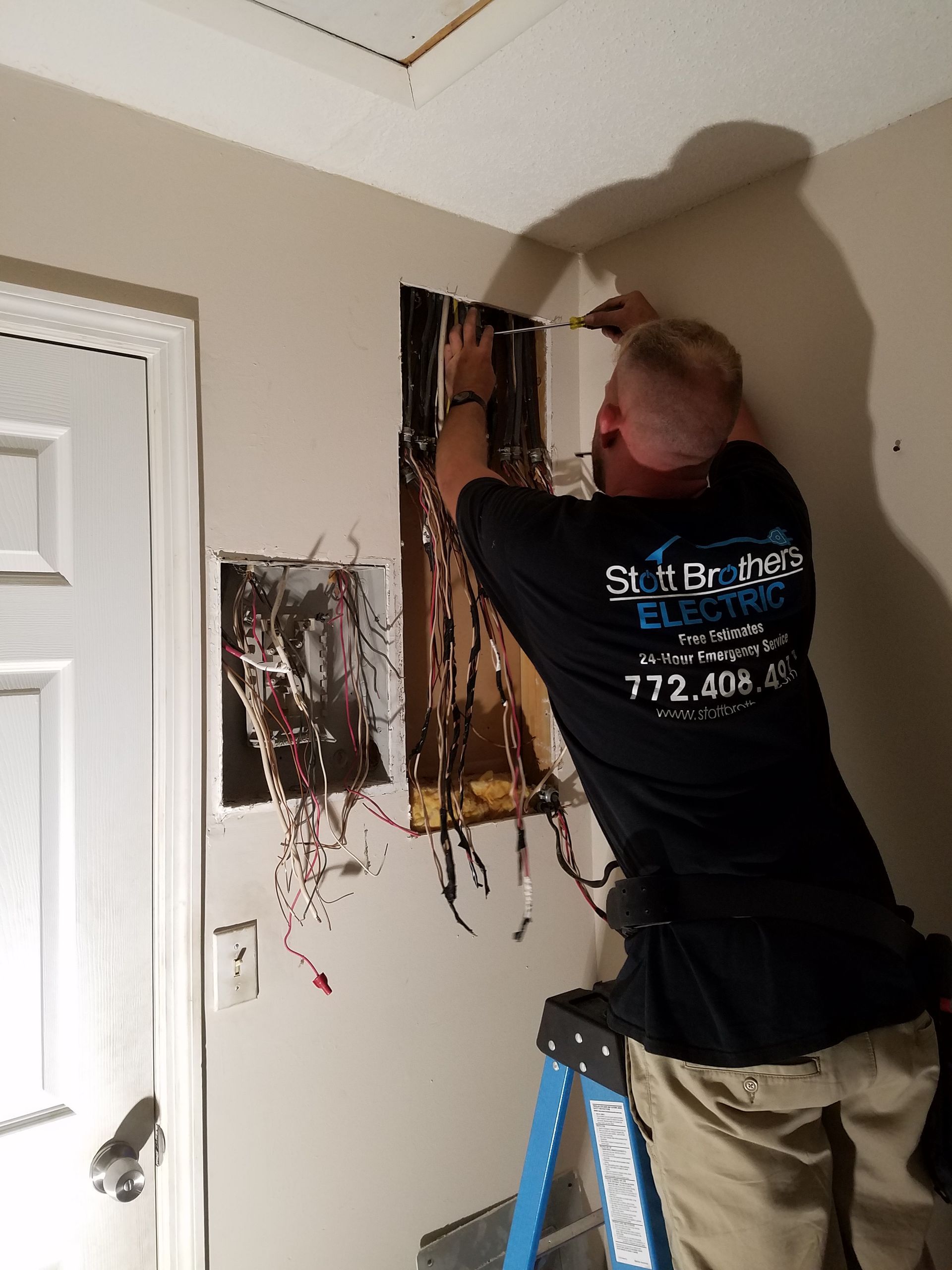 Stott Brothers Electric Photo Gallery Port St. Lucie, FL