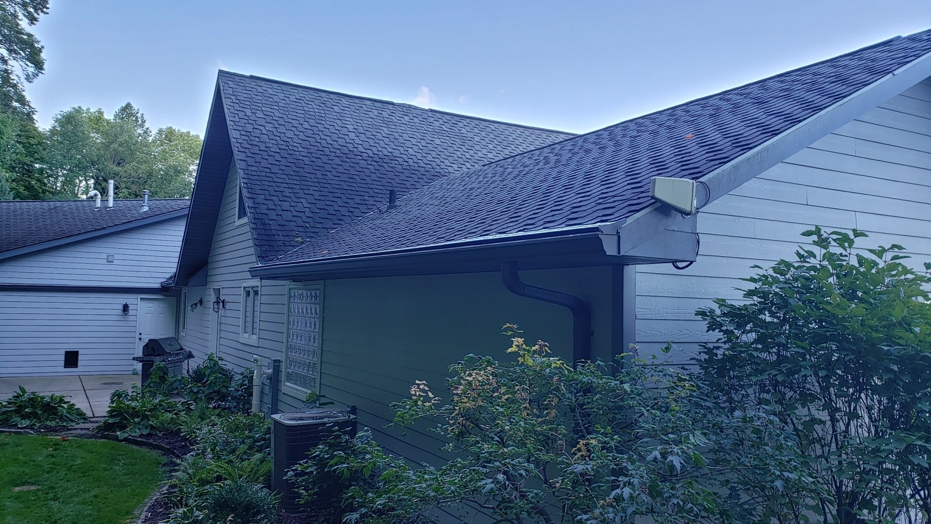 Charcoal Grey 6 inch Gutter, 3x4 Downspouts, and LeafX