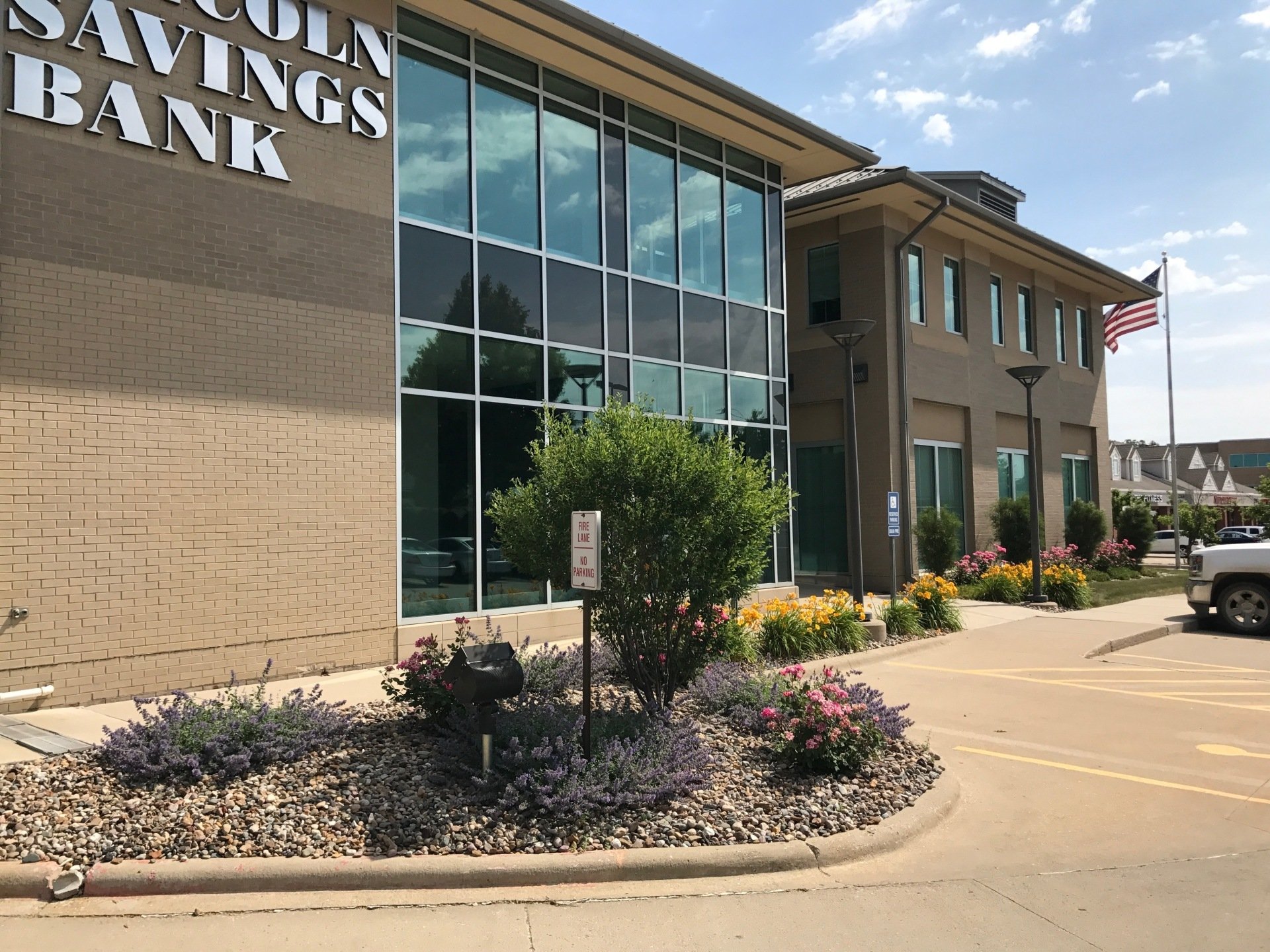 Landscaping and Hardscaping Work West Des Moines, IA