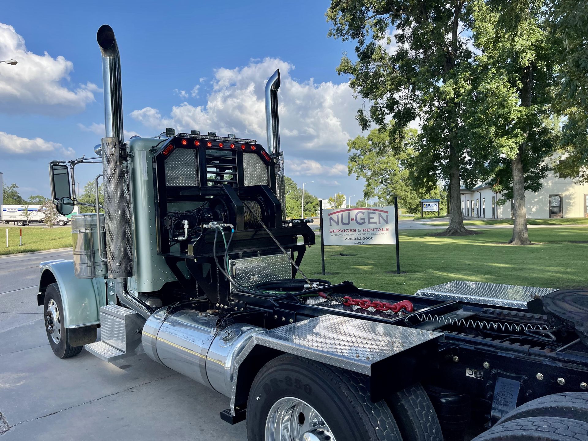 Winch Truck Services Port Allen, LA