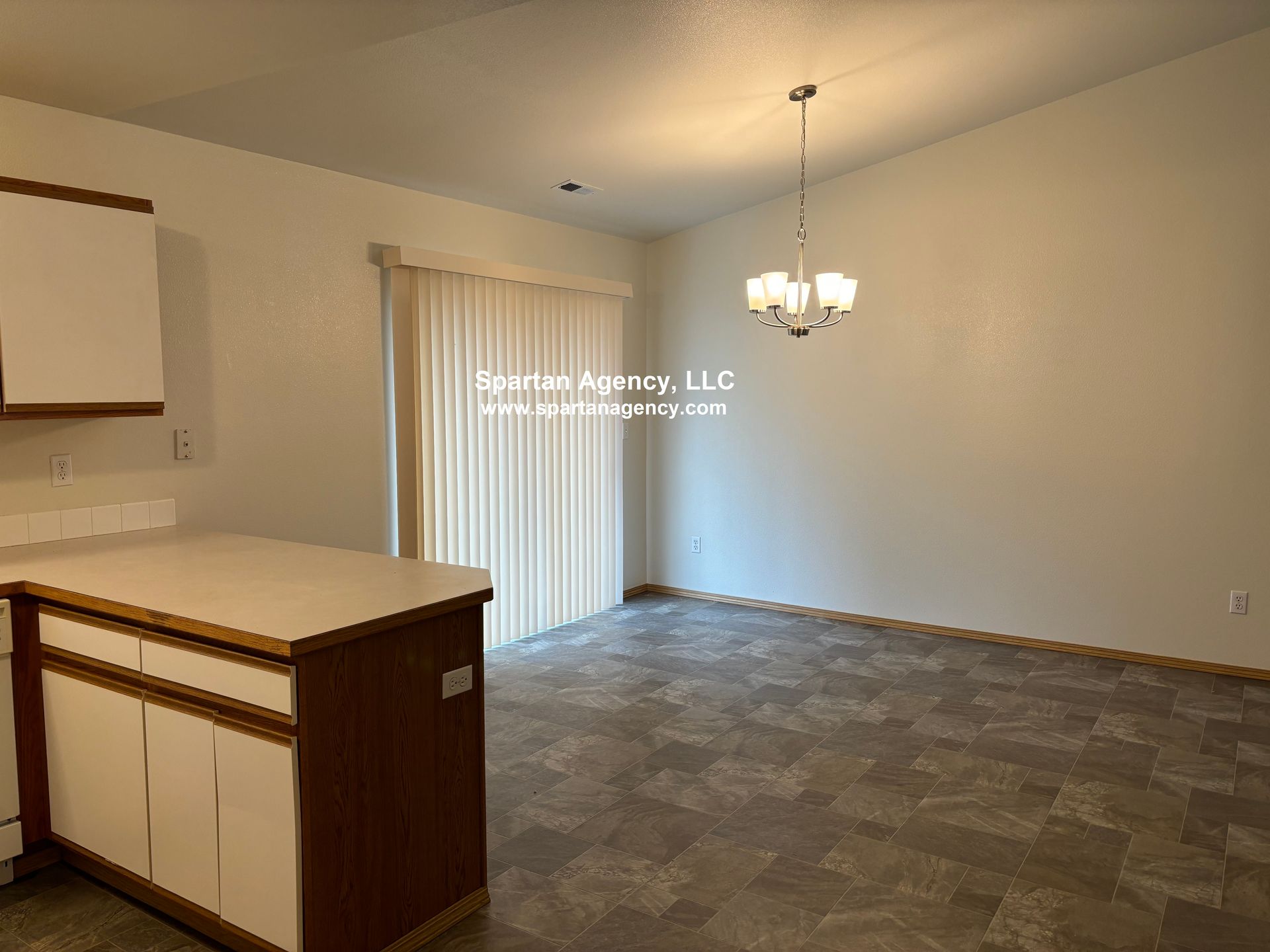 Duplex Apartment Rent Bonney Lake, WA