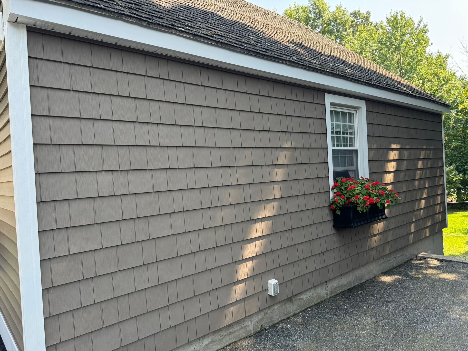 Siding Contractor | Cranston RI | Rhode Island Remodeling