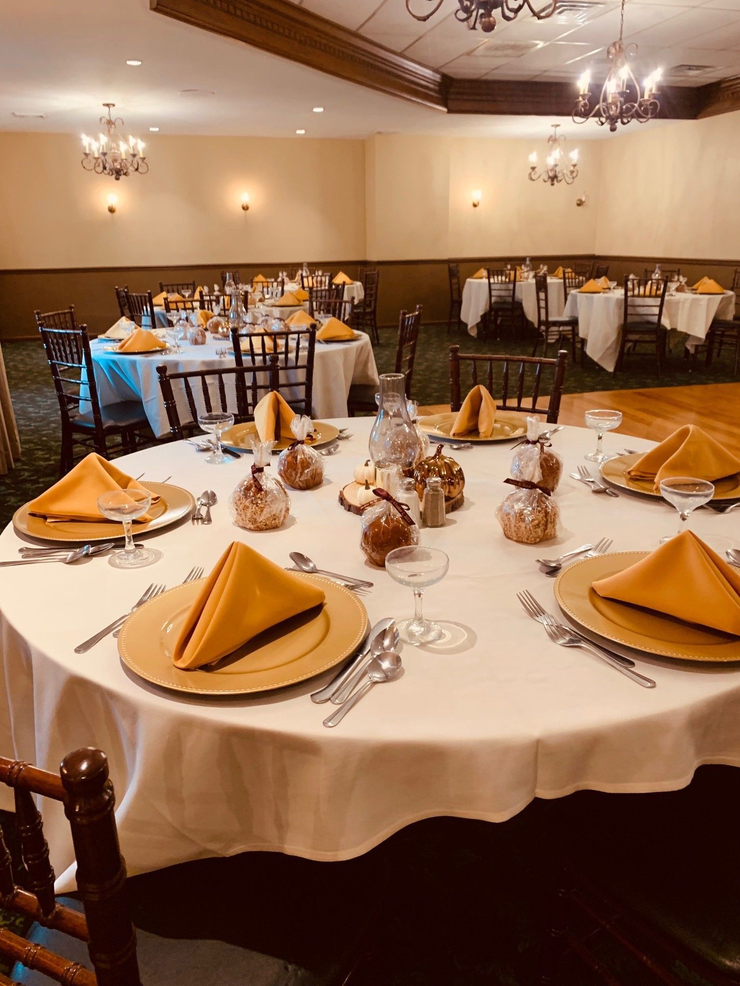 Barn House Village Photo Gallery Rustic Venue Bath, PA Lehigh