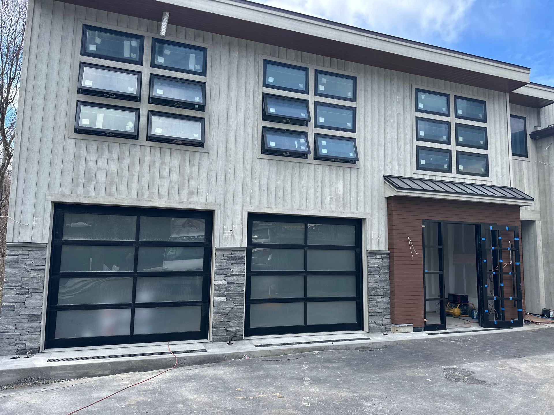 Gallery | Ridge Door | Quality Garage Door Services