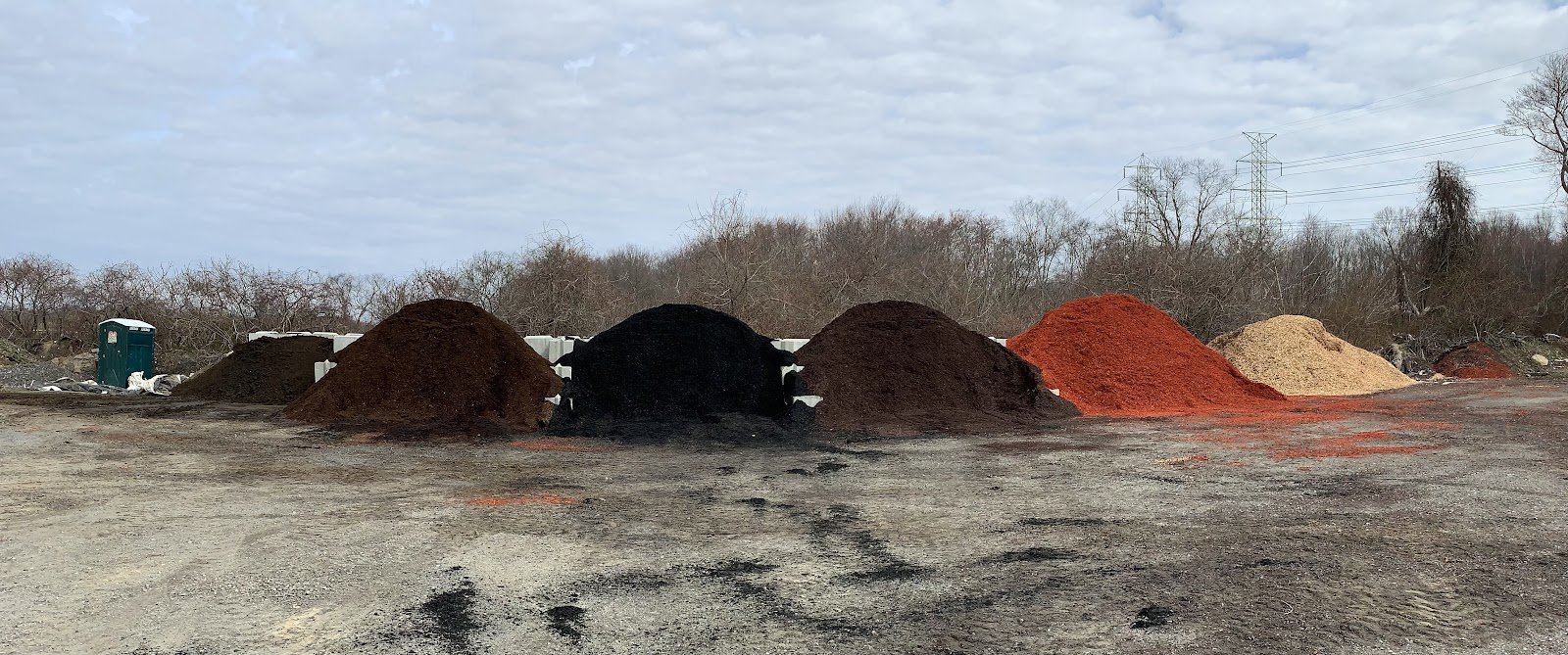 Screened Loam Swansea, MA
