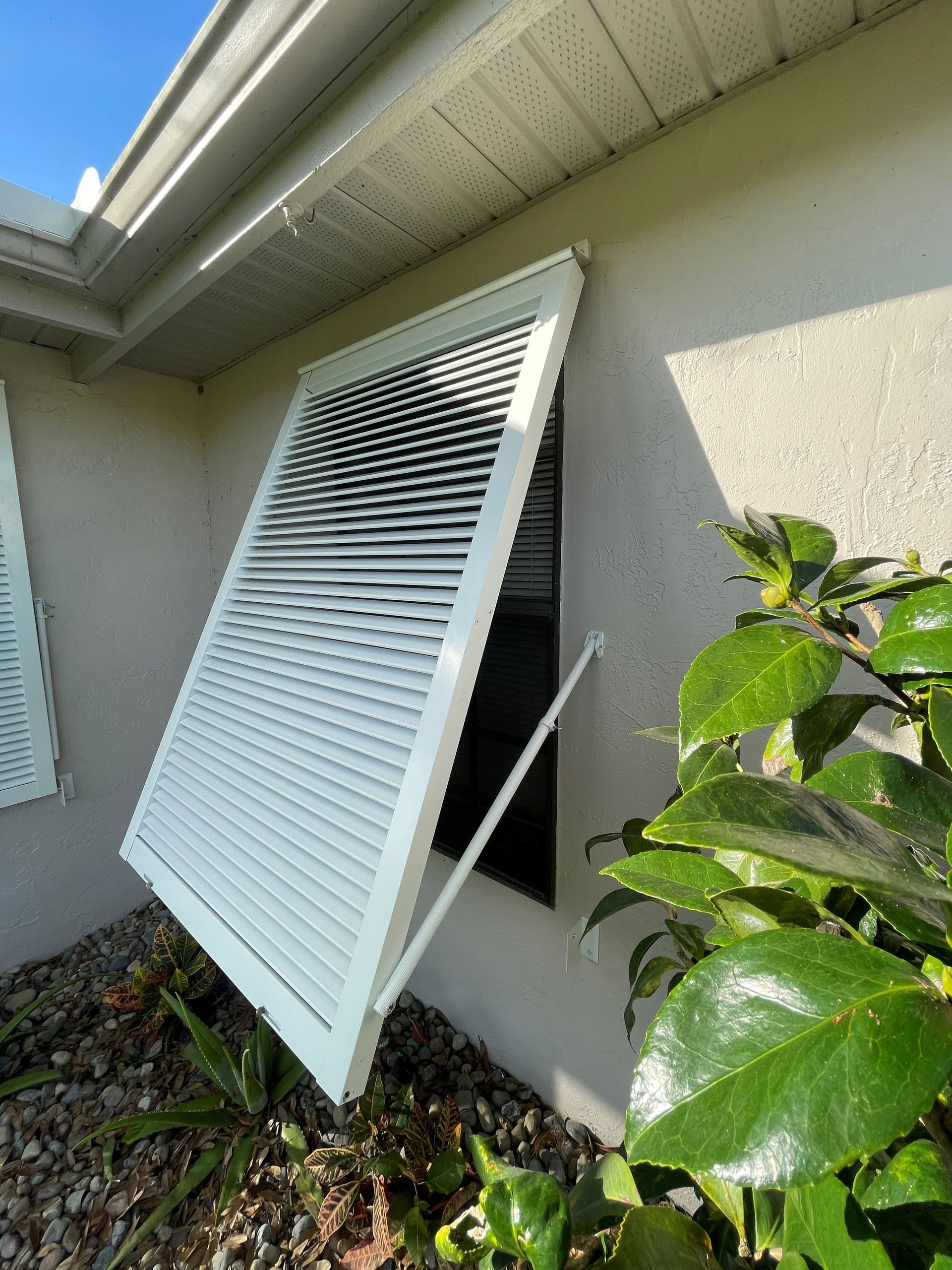 Bahama Shutters Storm and Hurricane Shutters Sebring, FL