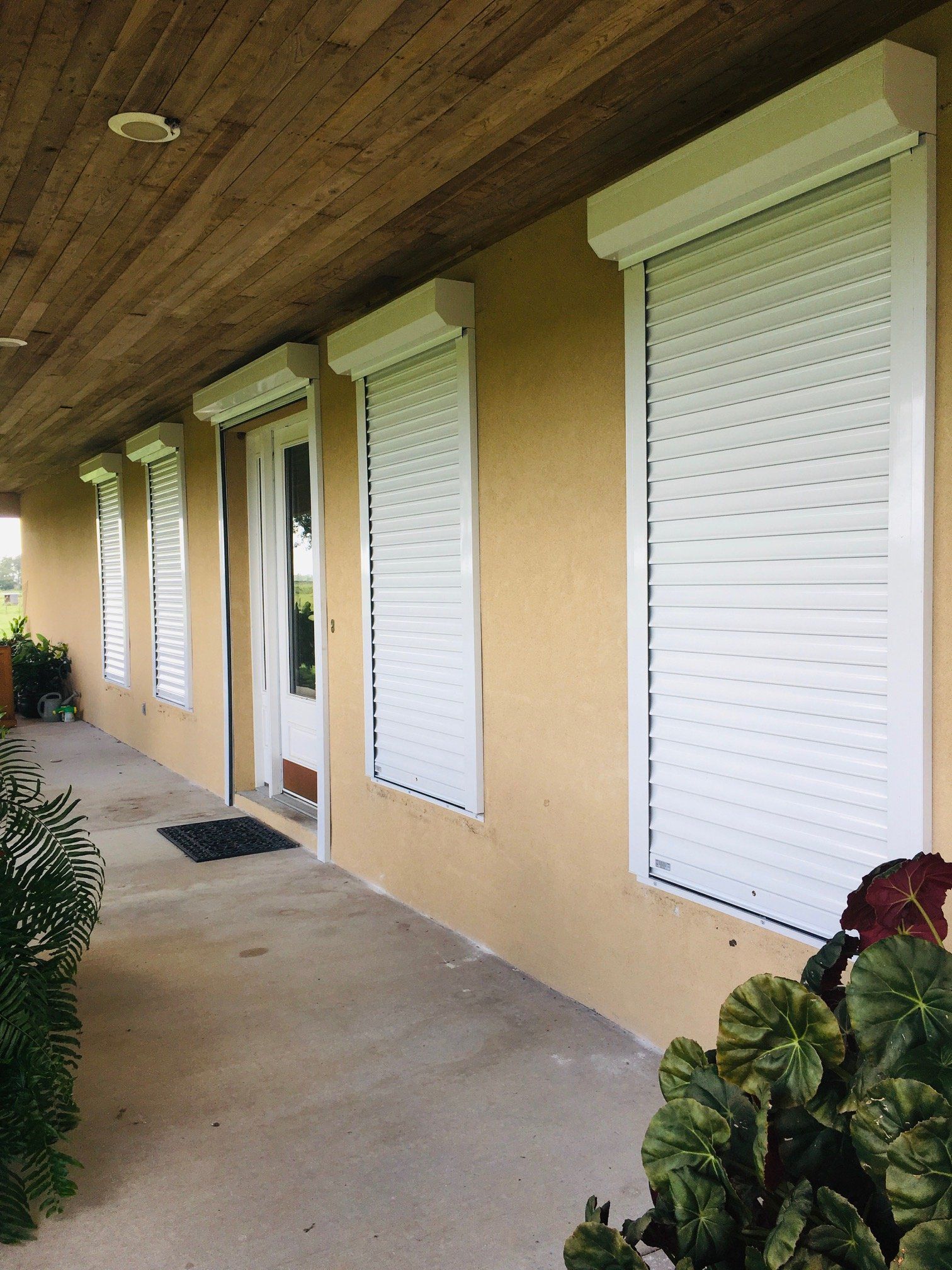 Hurricane Shutters Nautilus Rolling Shutters Sebring, FL