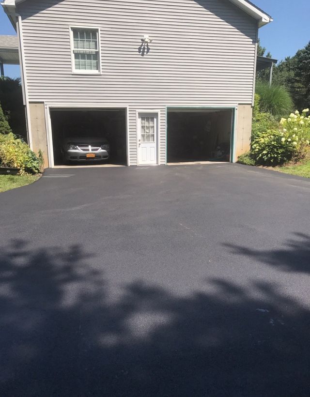 Gallery EverReady Paving & Seal Coating