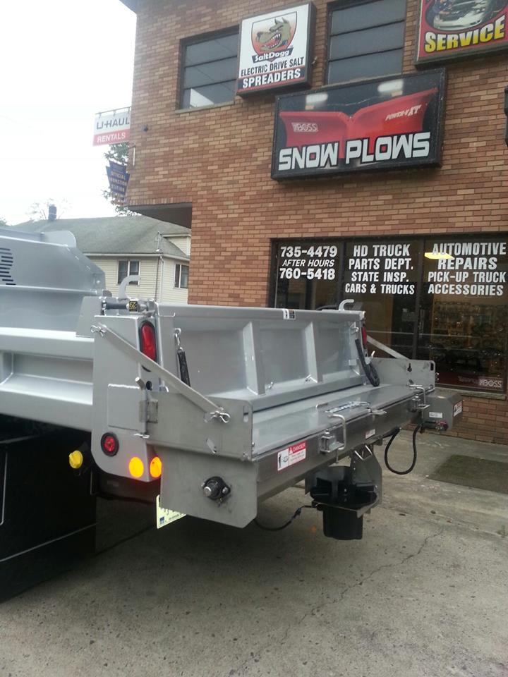 Salt Spreaders and Salt Sales Salt Dogg Buyers West Nanticoke, PA