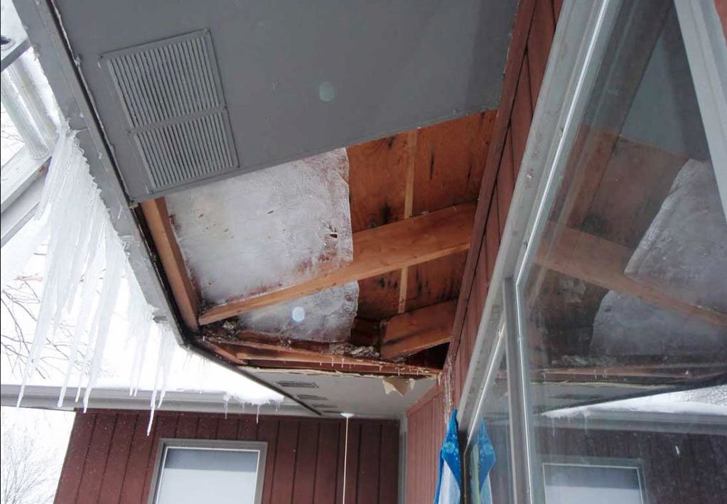 Roof Raking Ice Dam Removal Heat Tape Fargo, ND