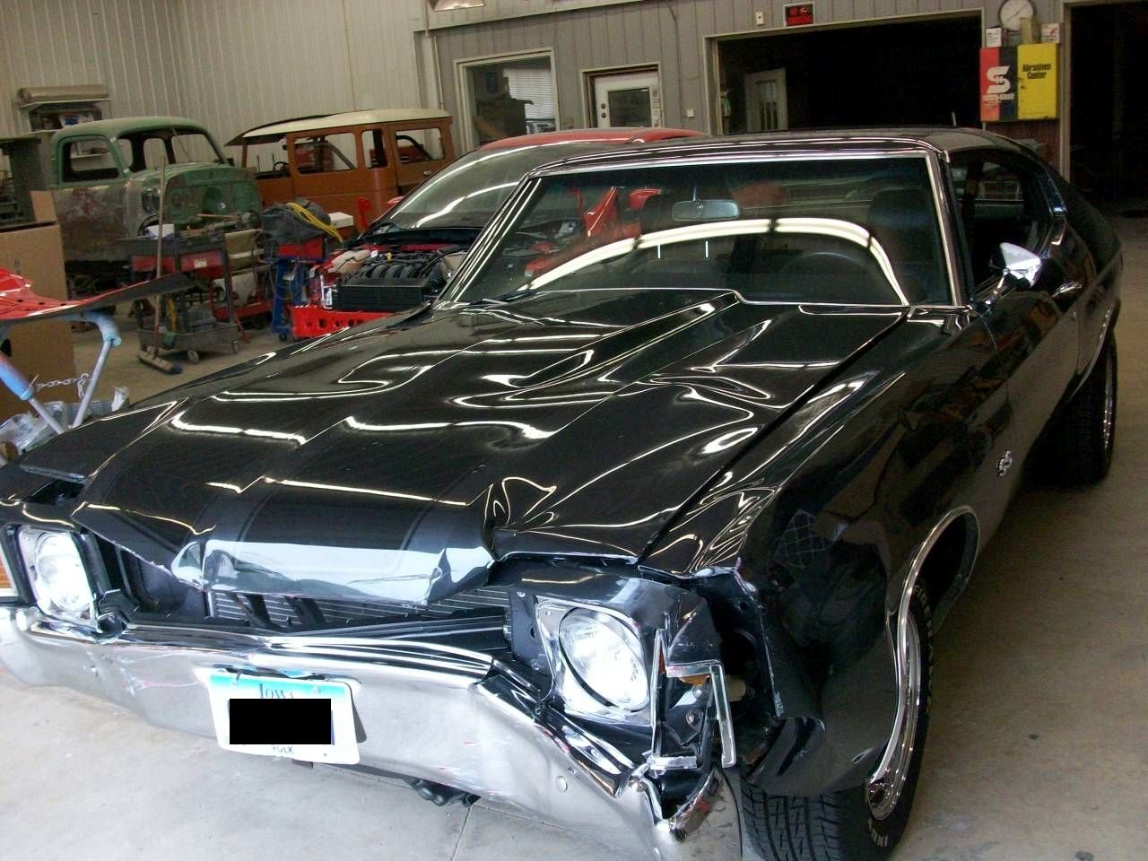 Auto Body Repairs Custom Finish Auto Body Des Moines, IA