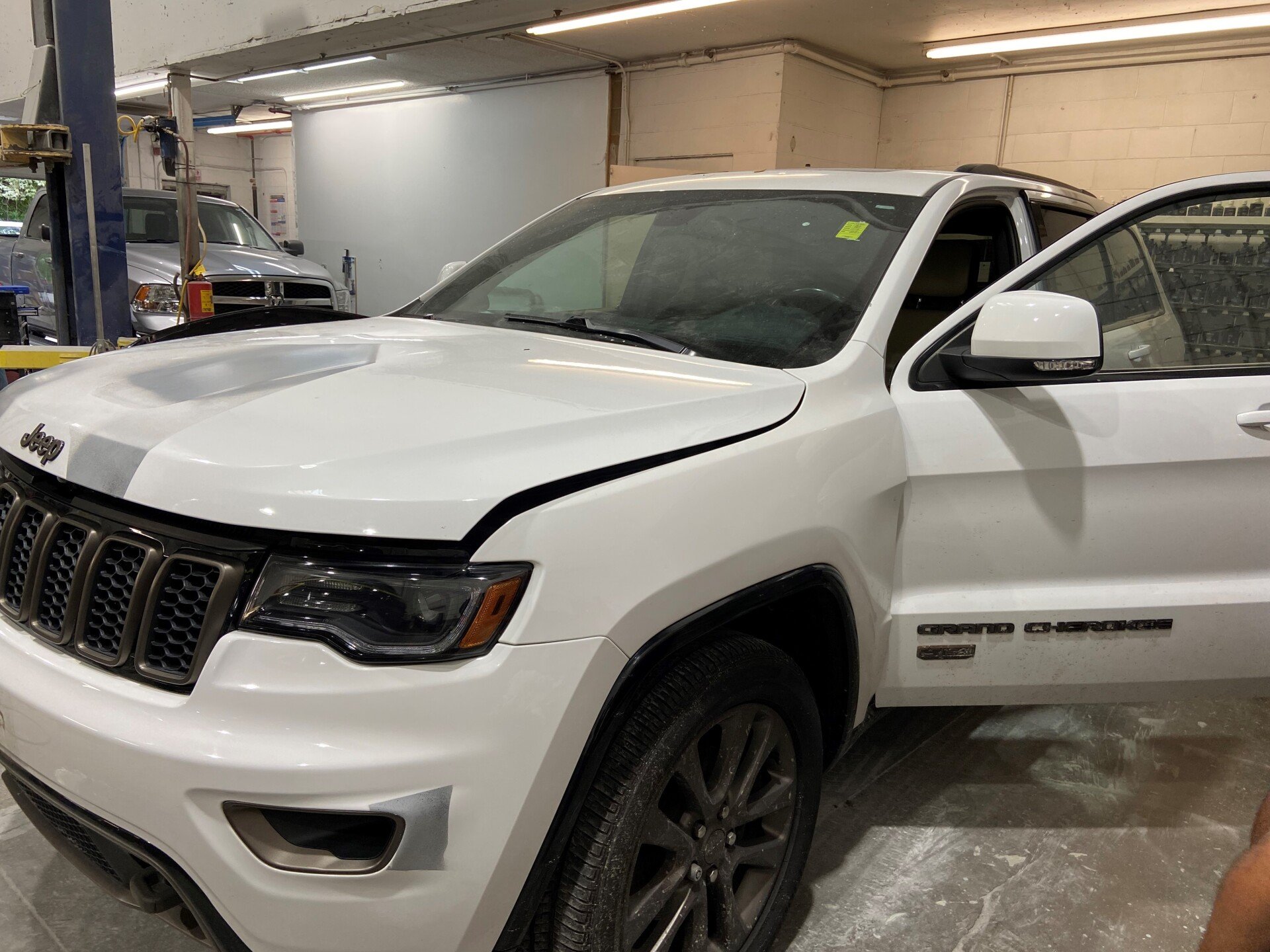 Eagle Auto Body, Inc Collision & Auto Body Repair North Reading, MA