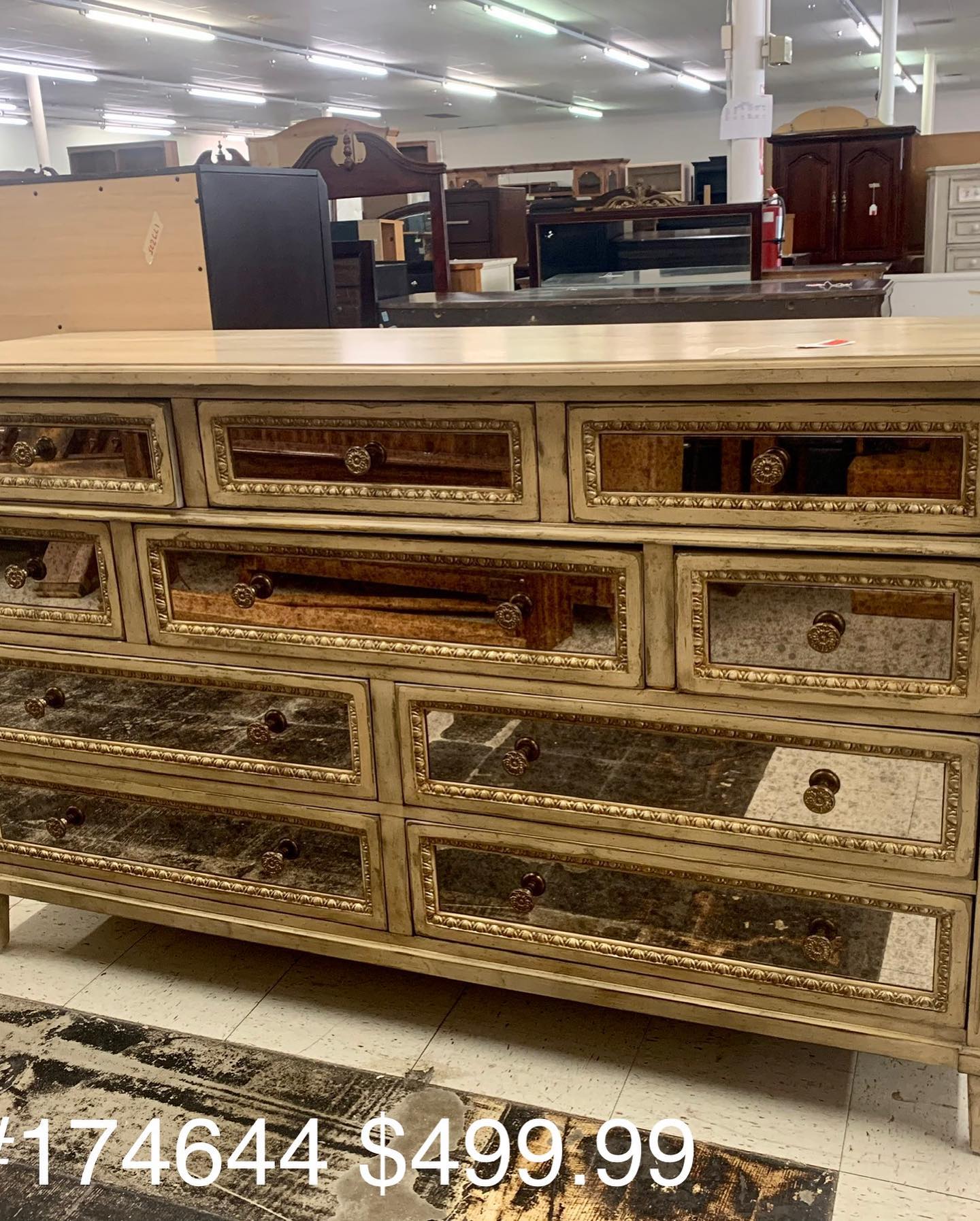 Consignment Furniture Showroom Gallery Waco, TX