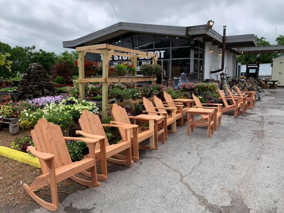 Furniture and Statue Sales Shelbyville, TN