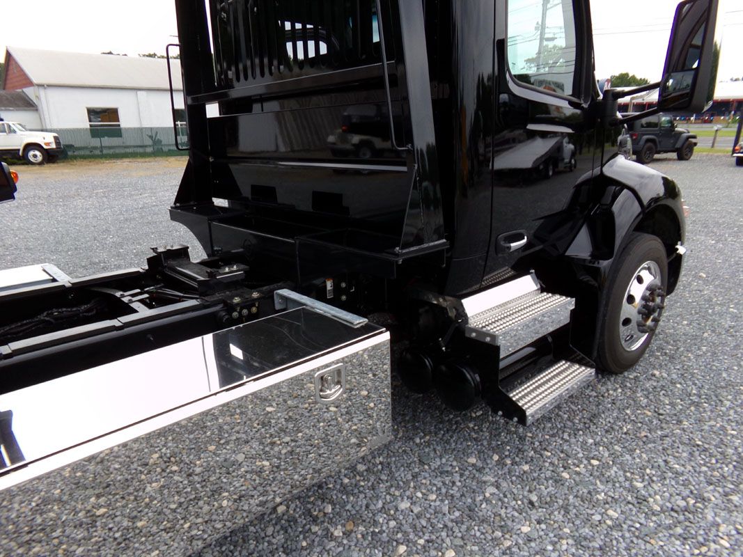 Tractors Travel Trailers Selbyville, DE