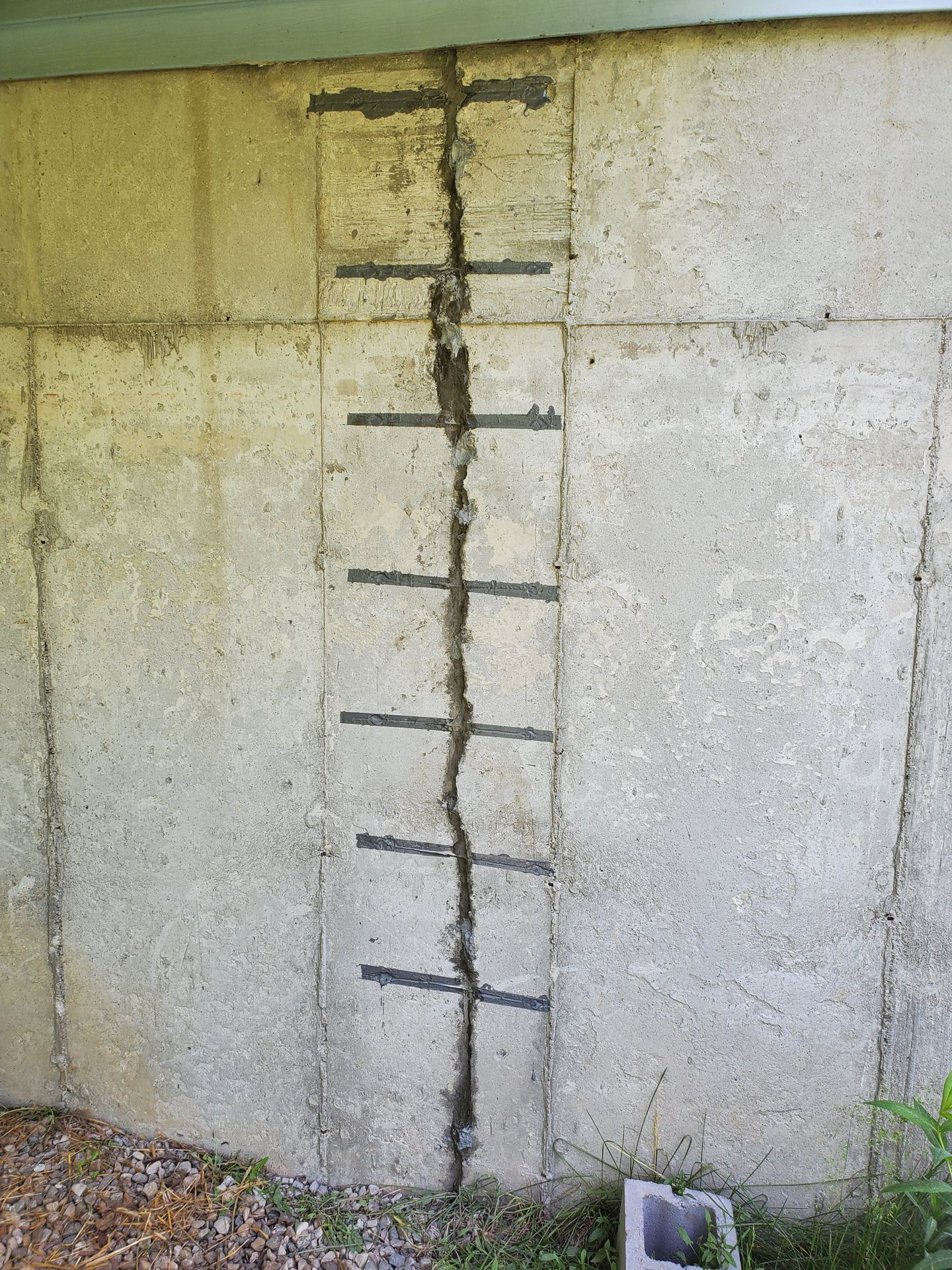 Larger Concrete Cracks Repair Turners Falls, MA