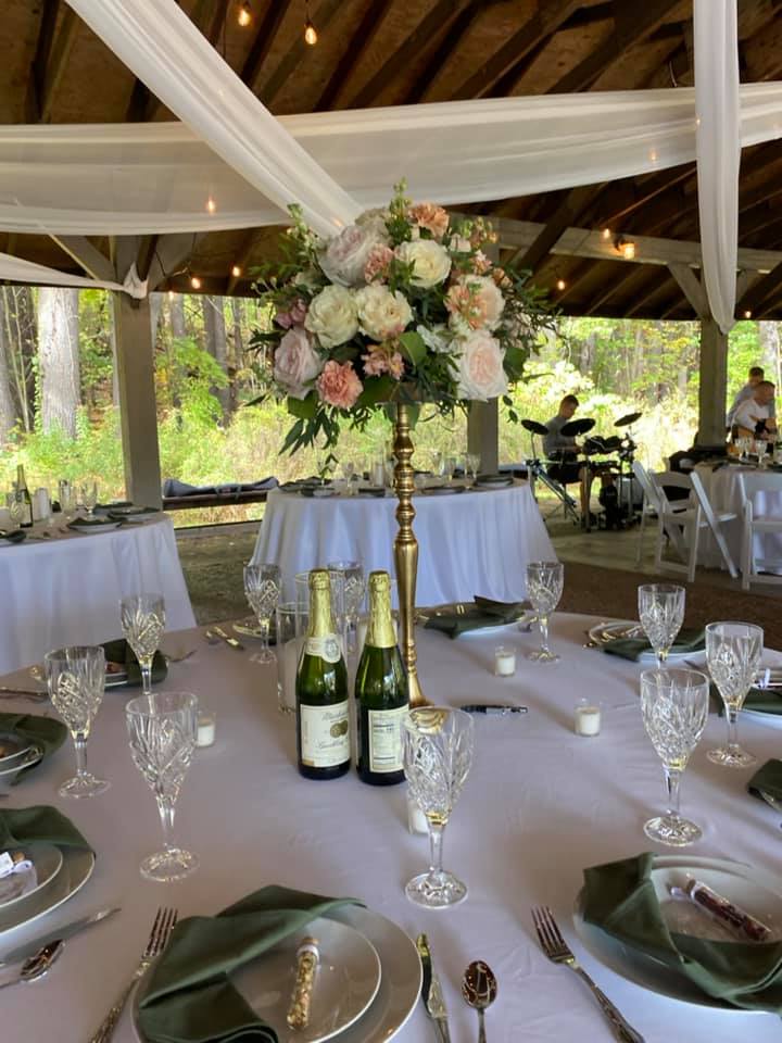 Shaker Farms Country Club Pub Gallery Westfield, MA