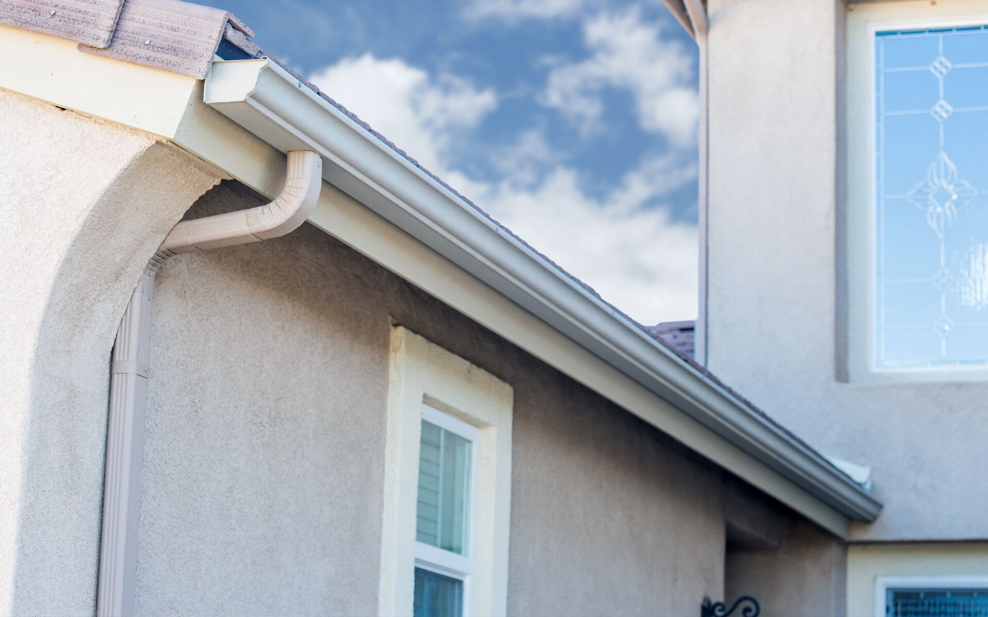 Gutter Services Alan's Seamless Gutters Des Moines, IA