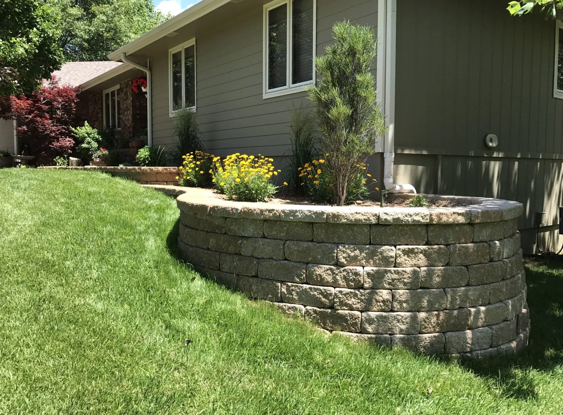 Landscaping Contractor Lawrence, KS Topeka, KS