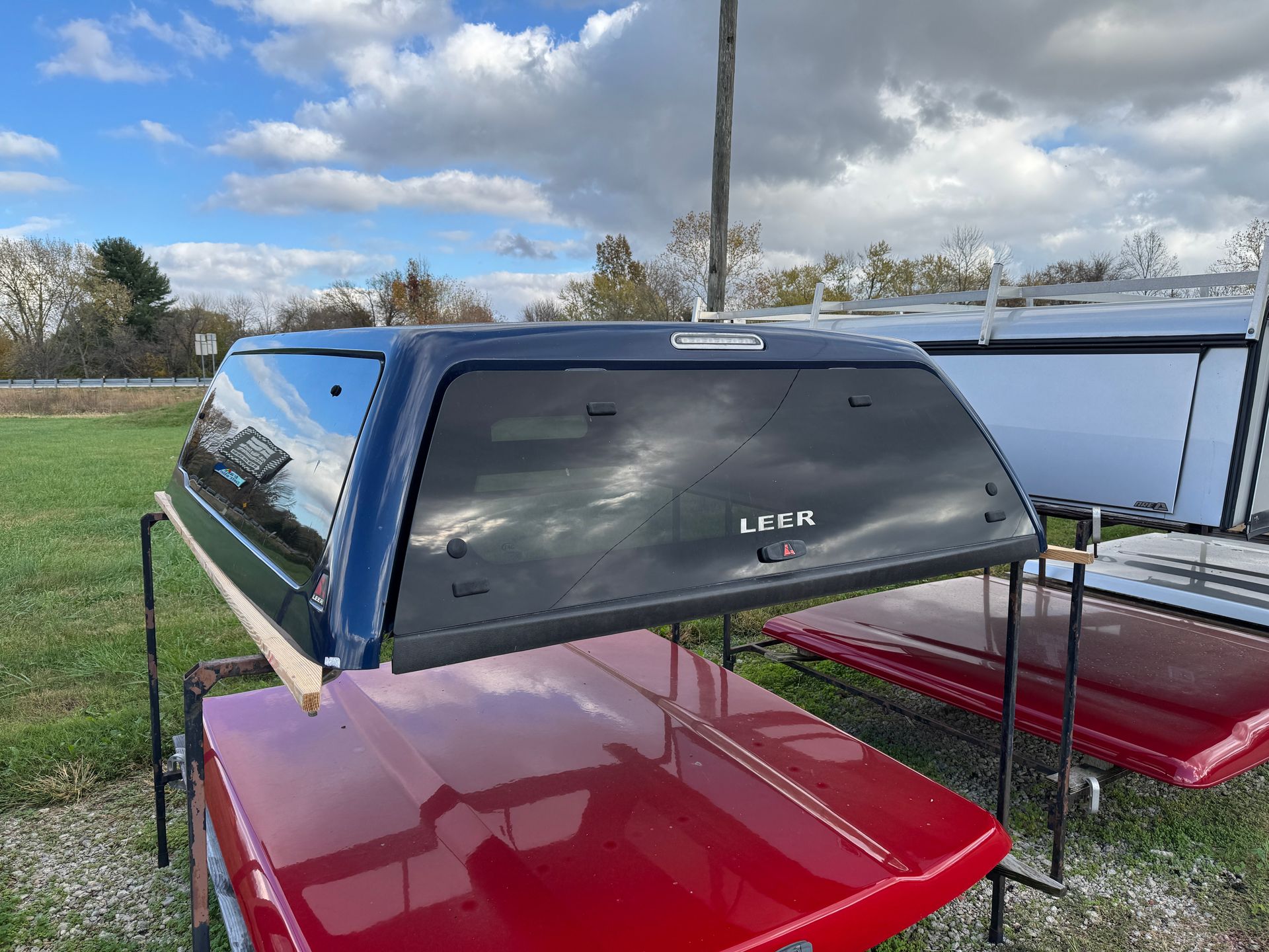 Used Camper Shells | Vincennes Truck Supply | Vincennes, IN