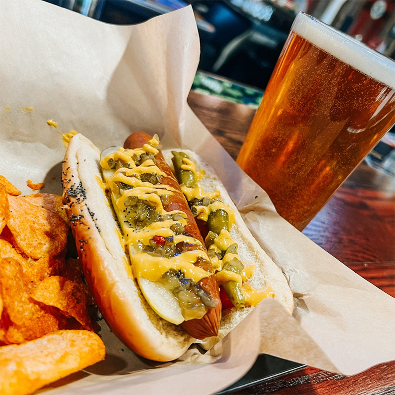 Bar The Neighborhood Beer House Sevierville, TN