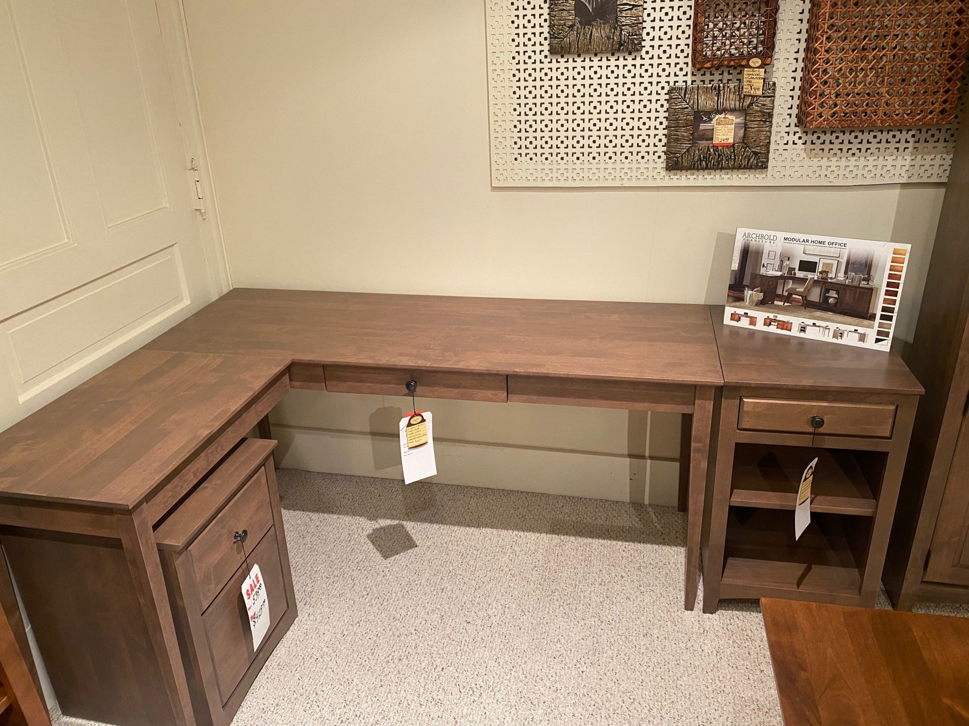 archbold modular desk and return, with accessory pieces shown. 
